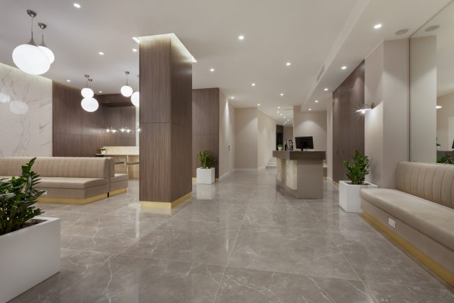 115_The_Strand-Lobby